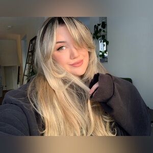 Meet your Posher, Alison